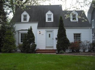 527 N Chestnut St, Westfield, NJ 07090