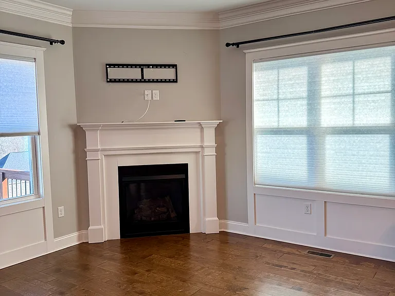62 Tudor Way — Photo 12