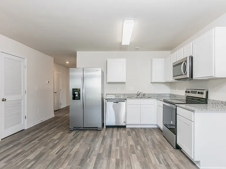 1228 Zoysia Dr — Photo 5