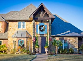 837 Abbey Rd, Lindale, TX 75771