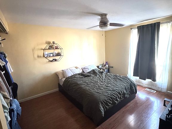 4th image of 2146 Somersworth Pl