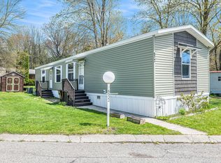 6922 Knotty Pine St NE, Rockford, MI 49341