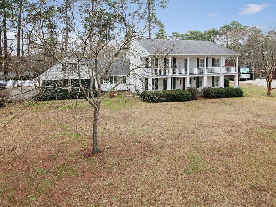 1st image of 105 W Shamrock Dr