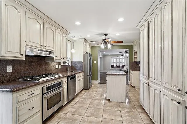 6465 Oakland Dr — Photo 8