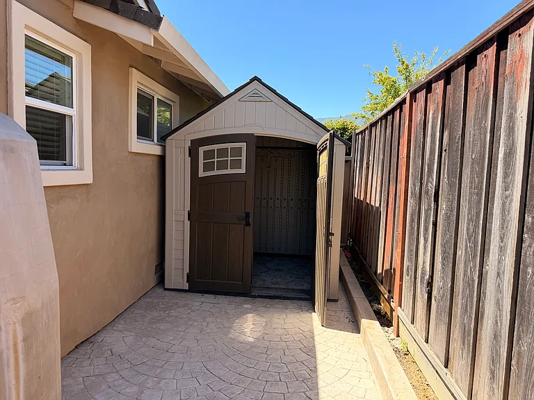 6131 Calle Del Conejo — Photo 17