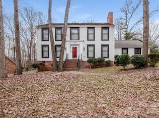 9325 Raintree Ln, Charlotte, NC 28277