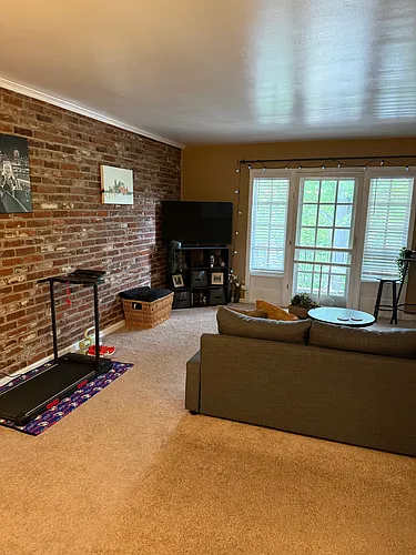 1100 Chatham Park Dr Photo 1