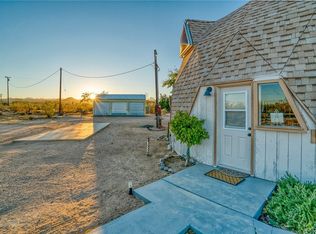 990 Fortuna Ave, Landers, CA 92285