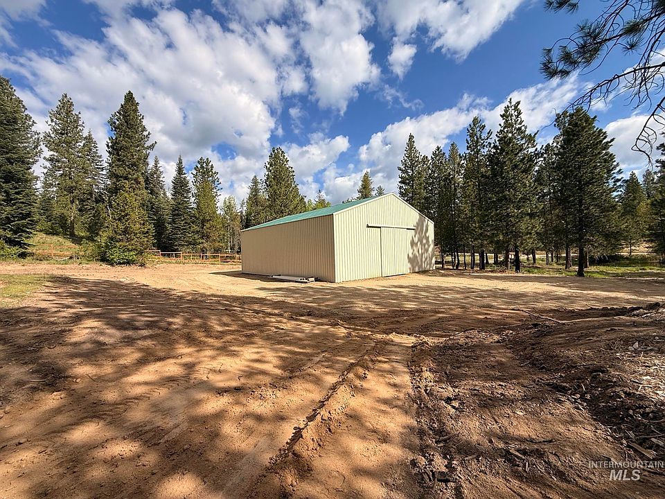 1st image of 2 Timber Haven Pl