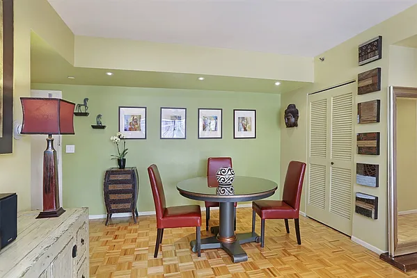 Sold by Corcoran | media 14