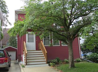 203 W High St, Urbana, IL