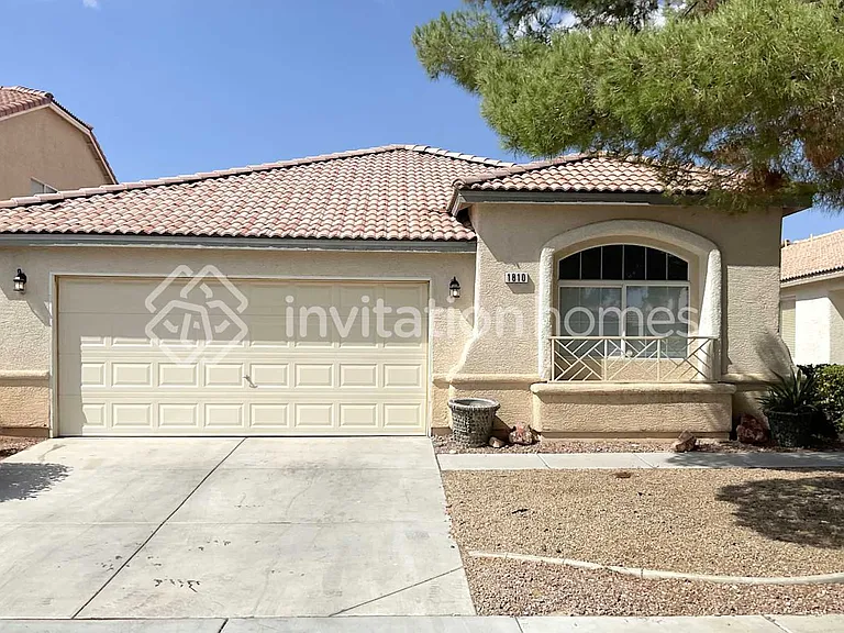 1810 Running Fawn Ct — Photo 1