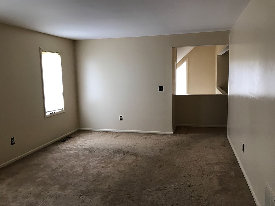 1st image of 310 Cutty Ct #10F