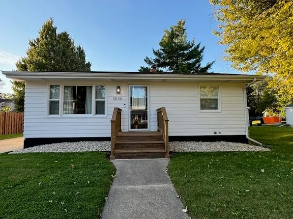 1515 Ravine St, Janesville, WI 53548