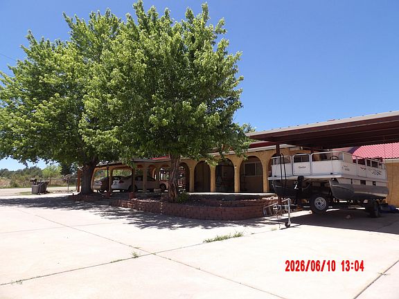 4th image of 2380 E Main St