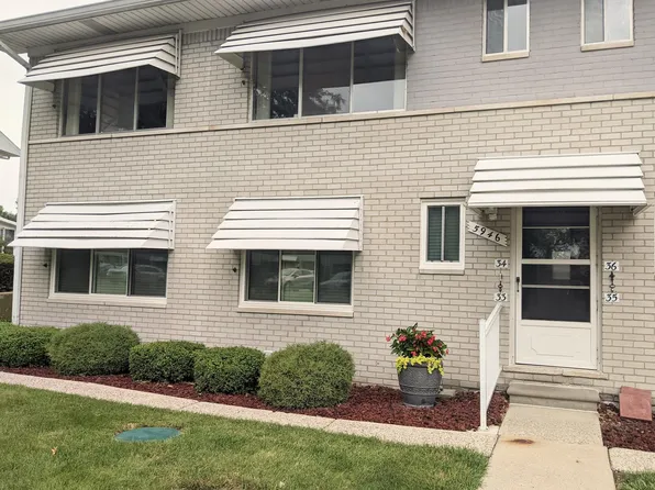 5946 Alan Dr #34, Brighton, MI 48116