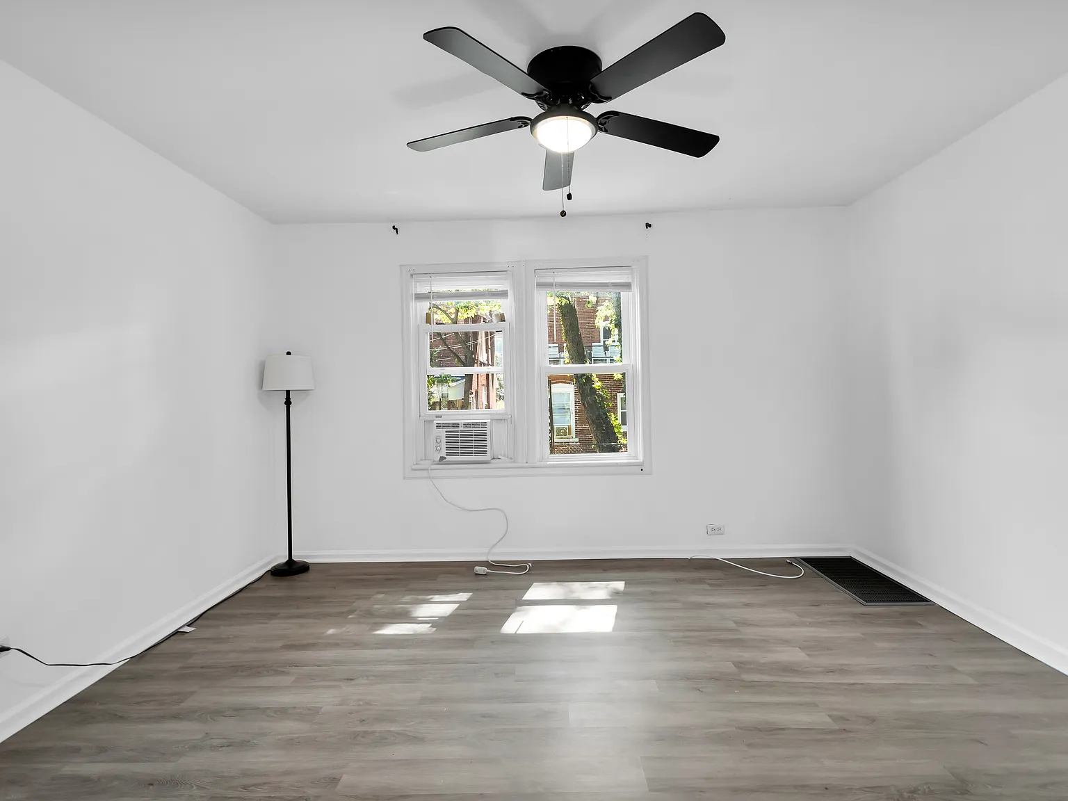 2 bed, 686 sqft, $1,495 — Photo 4