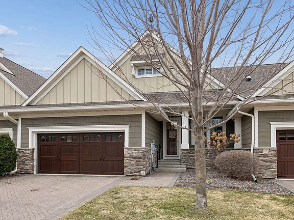 3rd image of 8736 Lake Riley Dr