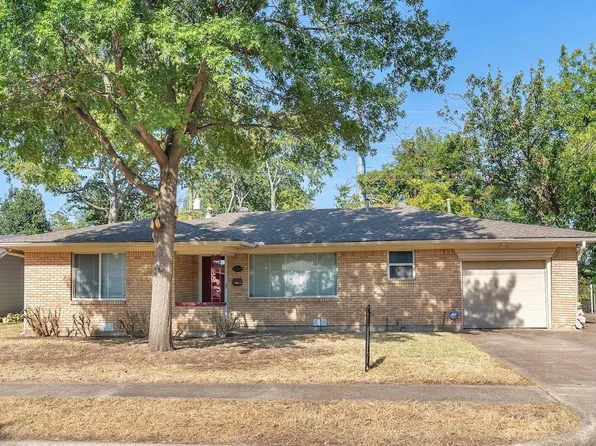 1232 Valley Vista Dr, Grapevine, TX 76051