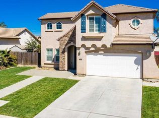 1936 W Claridge Way, Hanford, CA 93230