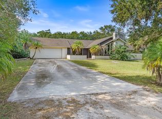 1401 Bennett Rd, Fort Pierce, FL 34947