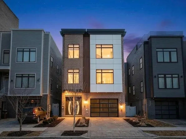 24 Romaine Avenue image 1 of 26