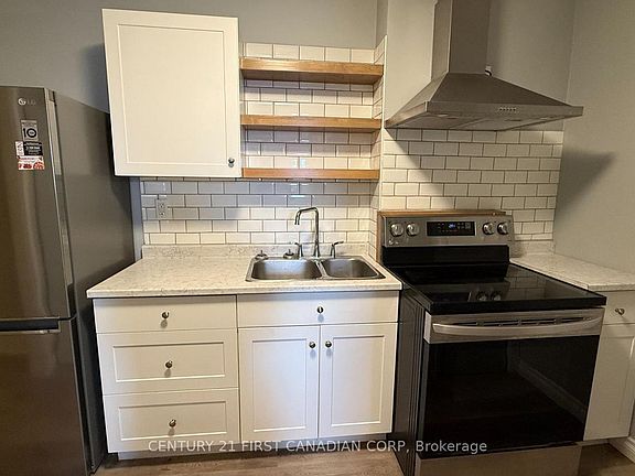 5th image of 1072 Dundas St #3