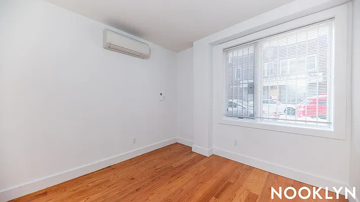 Rented by Nooklyn NYC LLC | media 30