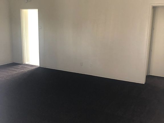 3rd image of 3535 Wall Ave