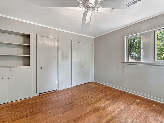 5th image of 566 & 568 E Rebecca St
