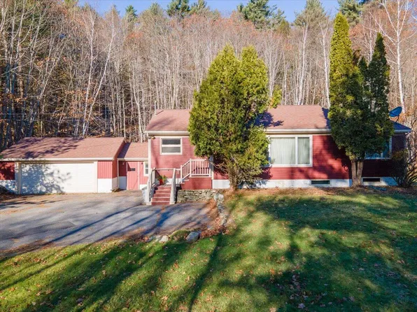 415 Molyneaux Road, Camden, ME 04843