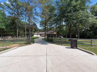 17085 Horseshoe Bnd, Waller, TX 77484