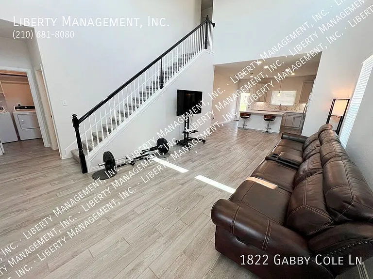 1822 Gabby Cole Ln — Photo 14