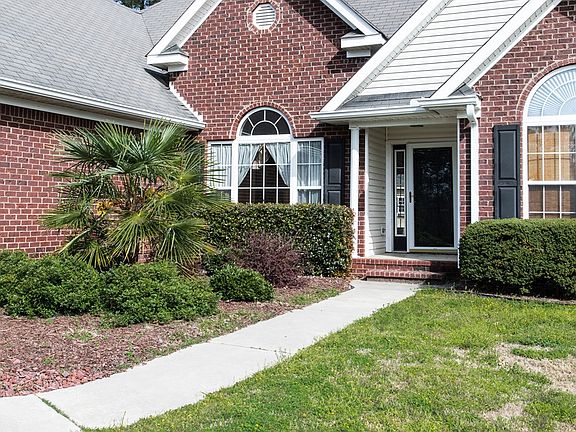 3rd image of 2416 Beaver Creek Ln