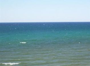 5160 W Fox Farm Rd, Manistee, MI 49660