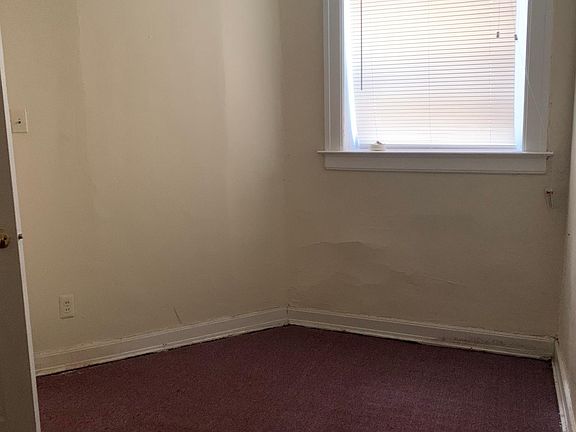 3rd image of 78 W Ferry Ave #B1