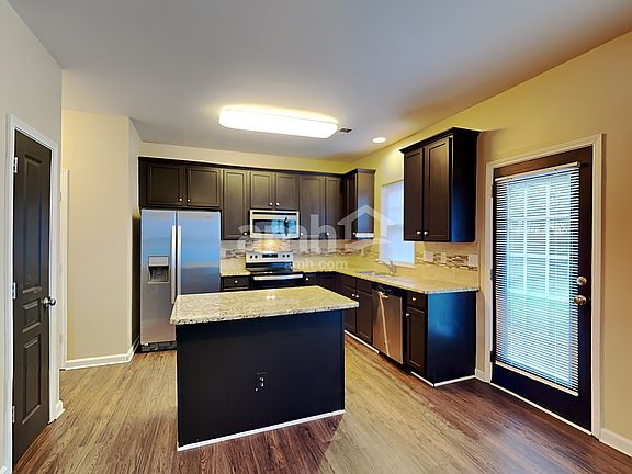 5th image of 1507 Bitter Creek Dr