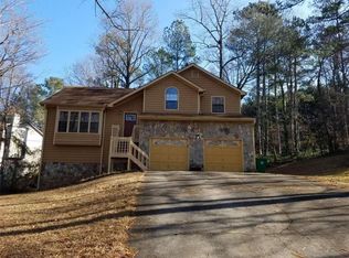 3792 Spring Garden Ln, Lithonia, GA 30038