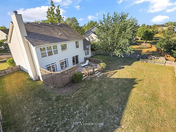 4th image of 2715 Cavalcade Ct