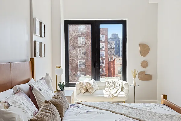 Rented by Nest Seekers International | media 12