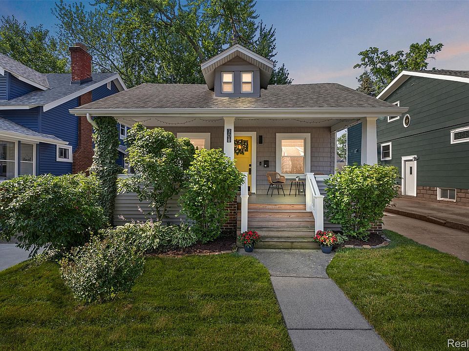1st image of 308 Gardenia Ave