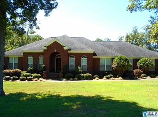 76 Daniel Rd, Gadsden, AL 35901