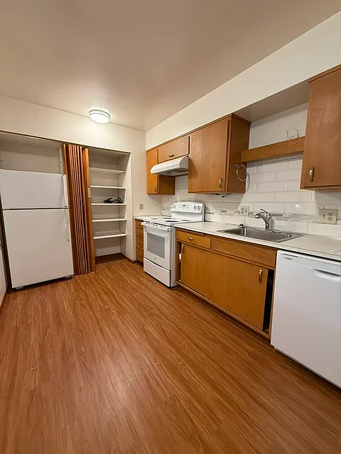 2 bed, $1,450 — Photo 2