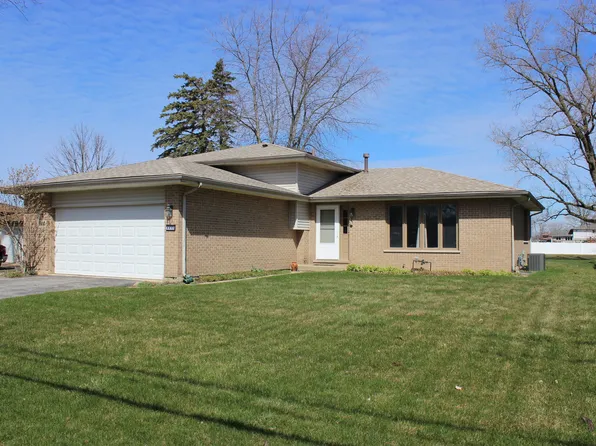 4432 143rd St, Crestwood, IL 60418