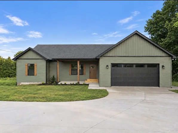1496 Jones Creek Rd, Dickson, TN 37055