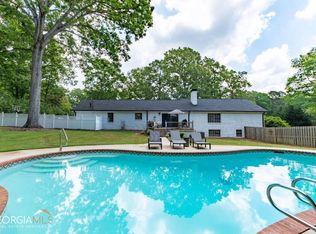 335 Woodlawn Dr, Cedartown, GA 30125