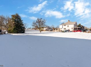 380 E Main St, Somerville Boro, NJ 08876