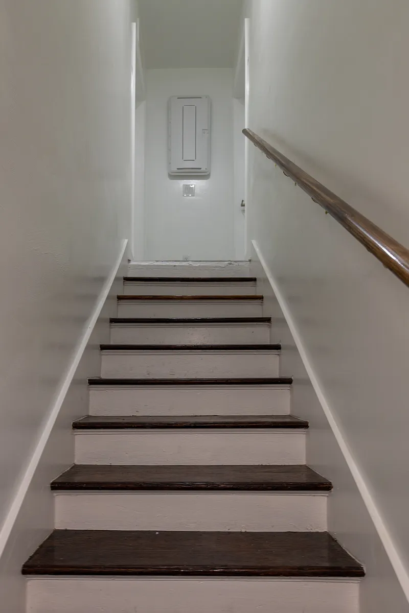 Building Photo - 1510 Barrs St #1-B
