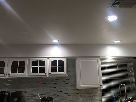3rd image of 3227 Wallington Dr
