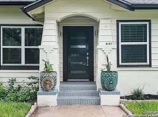931 W Gramercy Pl, San Antonio, TX 78201